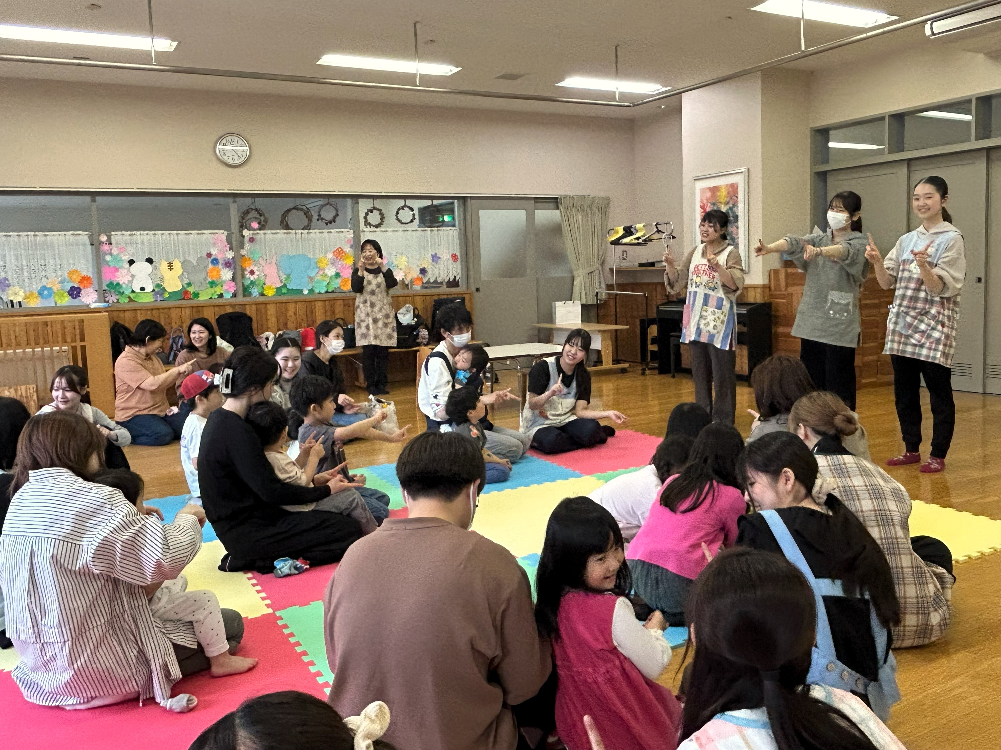 【2025大学HP】お手てつないで6月④.JPG