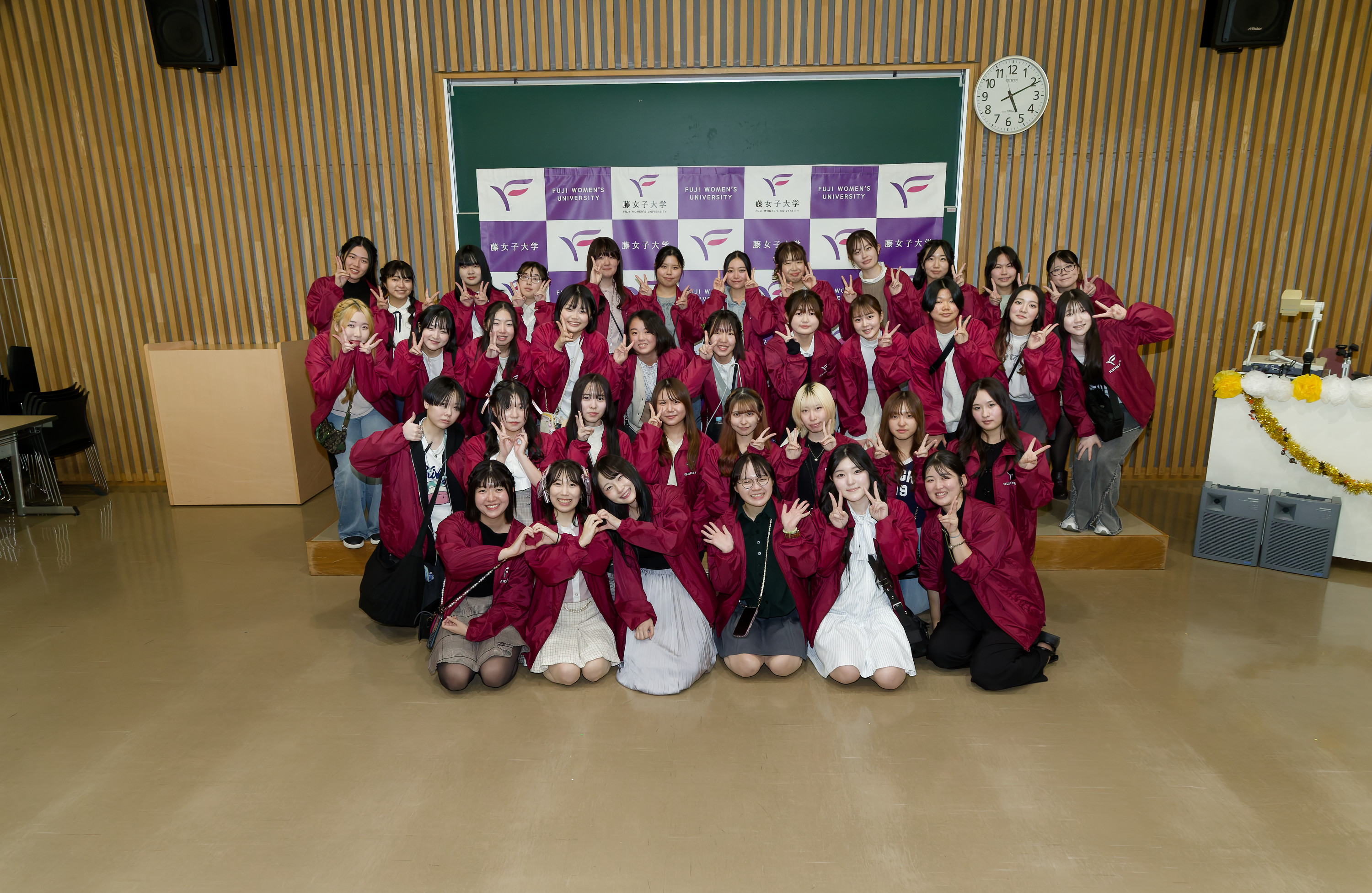 藤陽祭実行委員集合写真.jpg