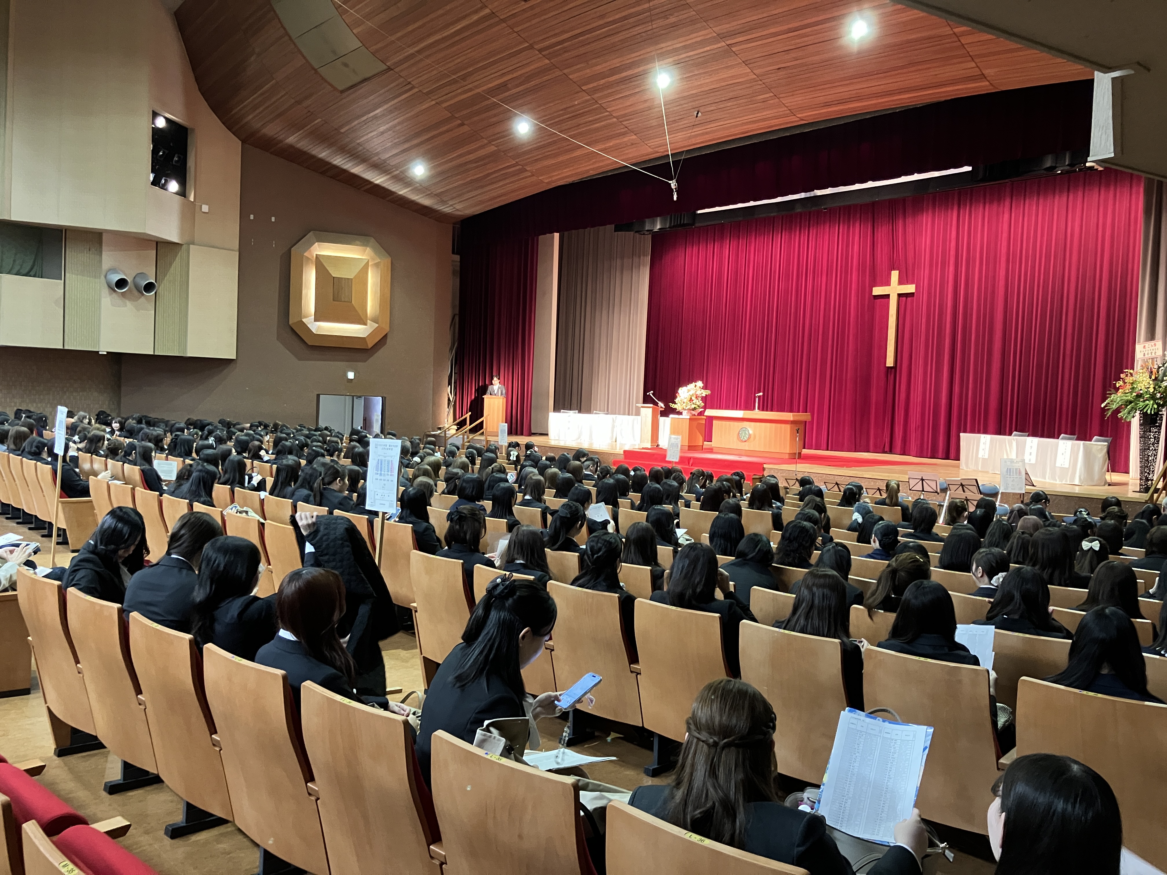 式典会場の様子